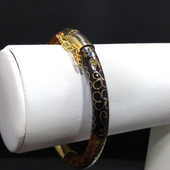 Vintage Hinged Floral Bangle Bracelet, Cloisonne Enamel, Gold Plate Safety Chain - Picture 7 of 10